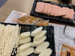 -呷哺呷哺(新世界百货望京店)