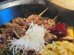 -鱼窝棚柴火铁锅炖(富山屯店)