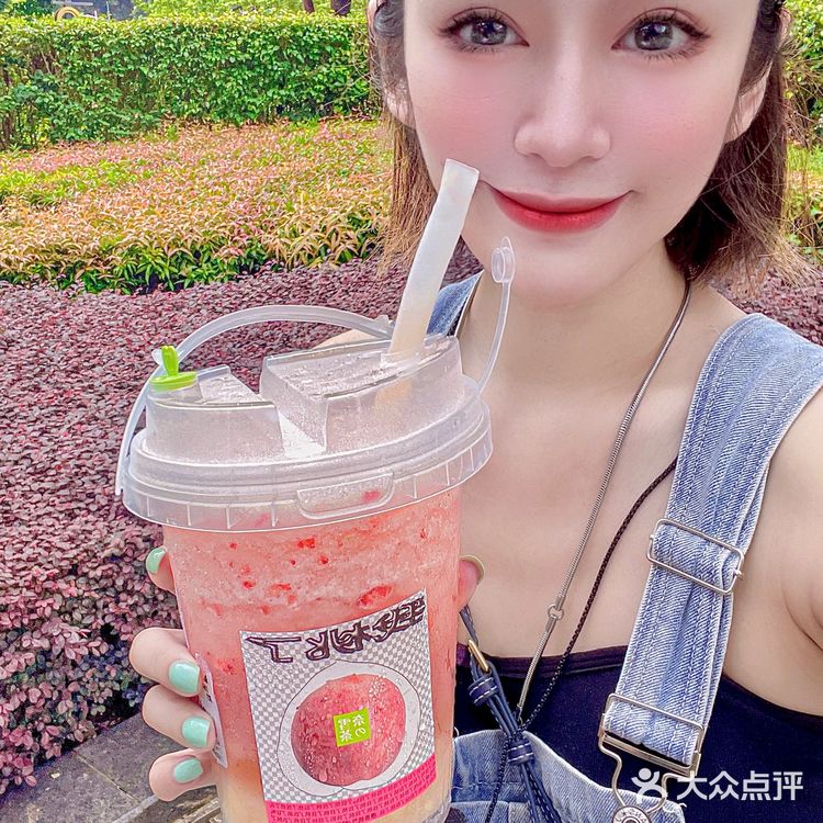 能喝足一天的飲料,【霸氣一升桃】給承包了!!