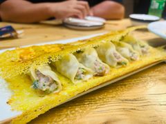 猪肉虾爬子锅贴-小船渔村•大连菜•大连焖鱼(明泽街店)