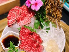 -山川小町·极番烧肉(新地假日广场店)