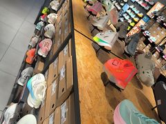 -五环Outlets(高新工厂店)
