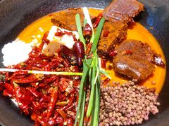 -四小区火锅·巷子里的重庆火锅(花照壁店)