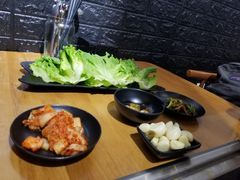 -肉甲韩国木炭烤肉(新壹街1店)