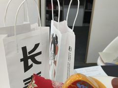 -亚美视光眼镜店(重庆路活力城店)