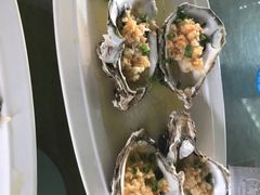 -四川小胡子海鲜(丁村万人海鲜广场店)