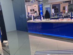 -优购镜仓(黄岛吾悦店)