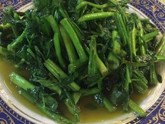 -云河农家乐饭店(福禄缘树山店)