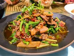 -铜锣湾·有麝自然香(渝北财富中心店)
