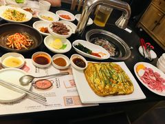 -韩屋韩国料理(天山路店)