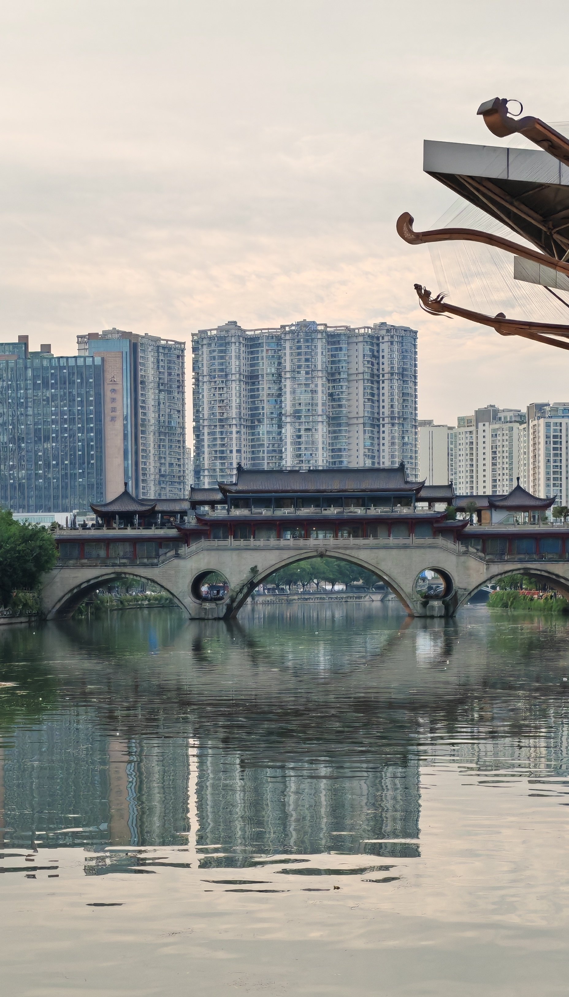 汉中市濂水河景观廊桥图片