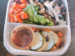 -星巴克臻选(盐城金鹰聚龙湖店)