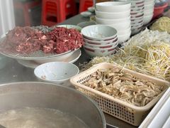 -潮镇老尾牛杂(环城西路店)
