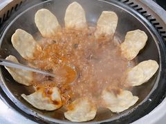 锅贴-三里屯土灶炖公鸡地锅鸡(江东店)