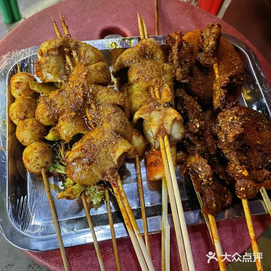 小磊烧烤(塔河路店)