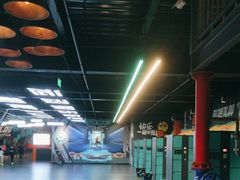 -极限PLAY运动娱乐新世界·团建派对潮玩休闲馆·室内蹦极高空游乐园