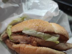 板烧鸡腿汉堡-麦当劳(贵和购物中心B1店)