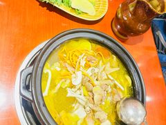-菌之家·专业纯野生菌火锅·特色炒菌