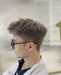 -海文先生国潮烫染男士理发馆