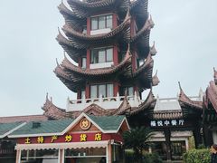 -慈城服务区-停车场