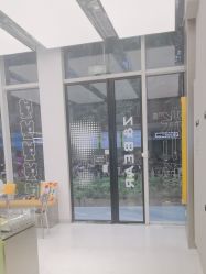 -张小熊连锁轻医美