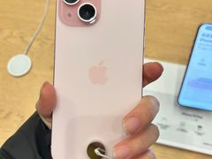 -Apple零售店(华贸购物中心店)