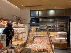 面包甜点陈列柜-山崎面包(静安久光店)