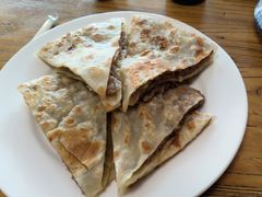 -溢心园香河肉饼总店