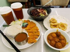 -新荔园茶餐厅(荔湾区府宿舍大院店)