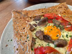 蘑菇番茄芝士可丽饼-RAC BAR(安福路店)