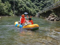 -安吉龙王山峡谷漂流