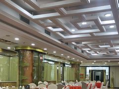 -良友·海鲜青岛菜·海肠捞饭(五四广场店)