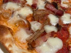 -JINNS锦时 steak&pizza(浸信会礼拜堂旧址店)