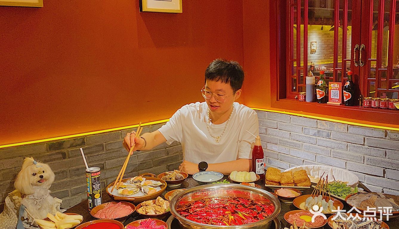 成都新店｜成都人37度高温也要排队吃的火锅