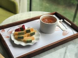 -莉泽月子中心(凯旋江景店)