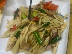 -下梅人家土菜馆(历史文化餐厅度假区店)