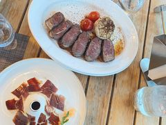 -MONICH牛排融合餐厅(和义大道购物中心店)