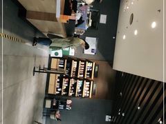 -星巴克臻选(济南万达店)