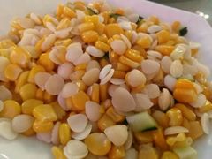 -幸福绿洲美食广场
