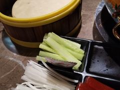 -三人行骨头王火锅(长寿店)