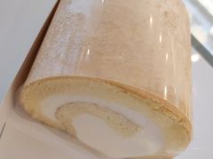 生乳卷-顶东面包花园·生日蛋糕(世博店)