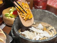 -芸山季·云南野生菌火锅(人民广场来福士店)