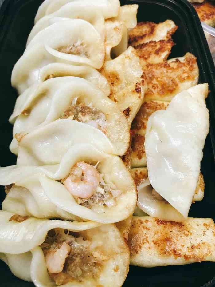 老城水饺锅贴快餐(五金美食城店)-"很久以前点过外卖,不知现在营业没.