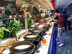 自助取餐区-食尚名肴自助涮烤
