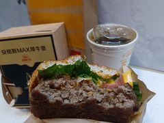 -麦当劳(普陀香溢花城店)