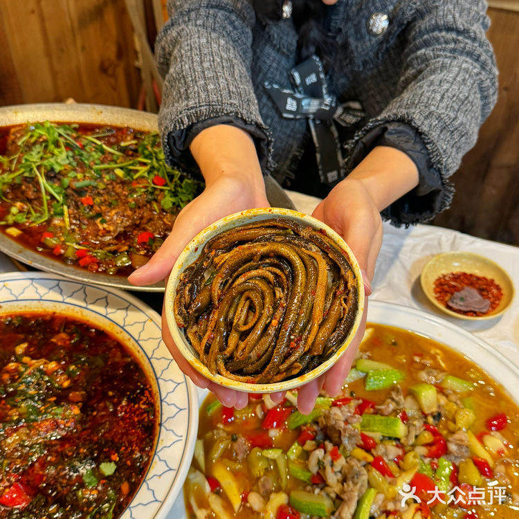 品味乐山，从临江鳝丝开始  