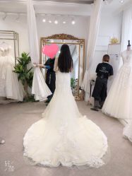点击看大图 -洋洋婚纱品牌集合店