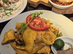 -大头虾越式风味餐厅(光明广场店)