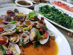 -四川小胡子海鲜(丁村万人海鲜广场店)