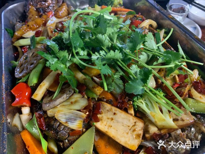 小四川特色烤鱼(新城总店)烤黑鱼图片